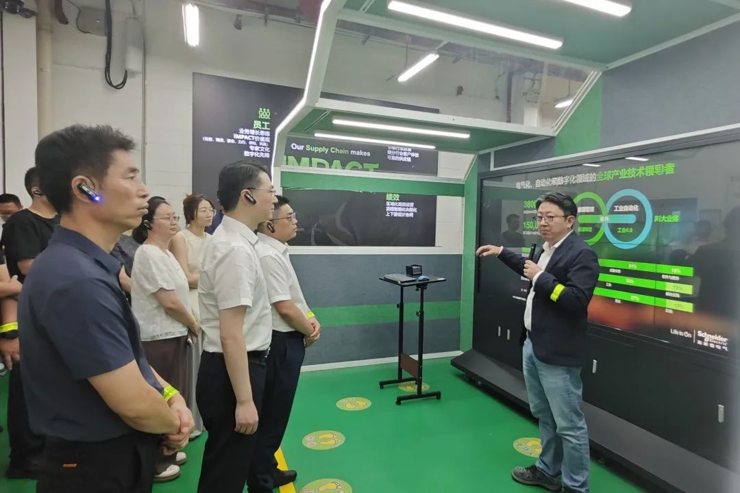 攜手滬通 智鏈未來——南通市通州區代表團赴普陀開展產業鏈對接，共啟沿滬寧協同創新新篇章